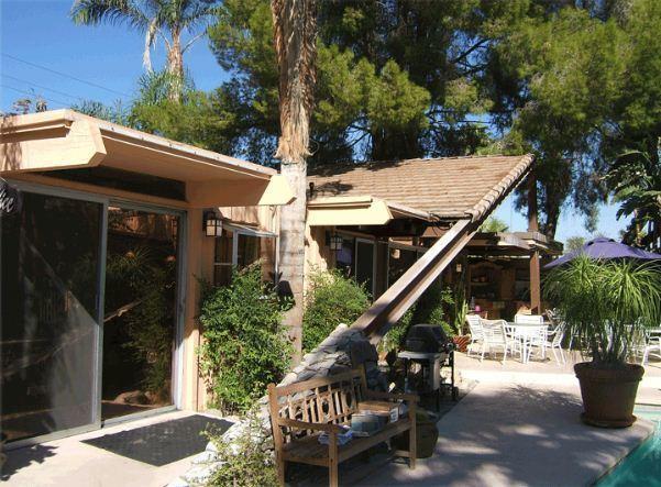 Triangle Inn Clothing Optional Resort For Men Palm Springs Exterior photo